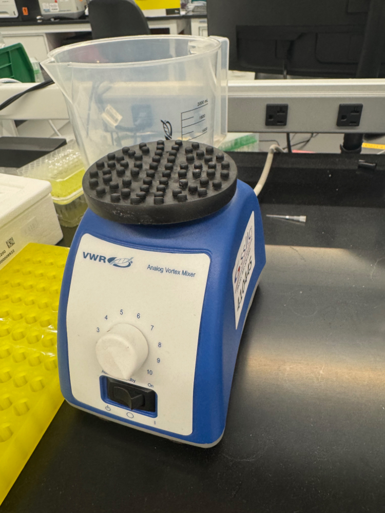 Image of VWR Analog Vortex Mixer